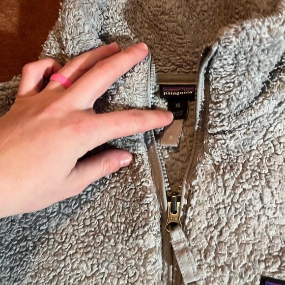Patagonia Gray Fleece Pullover - Picture 3 of 4